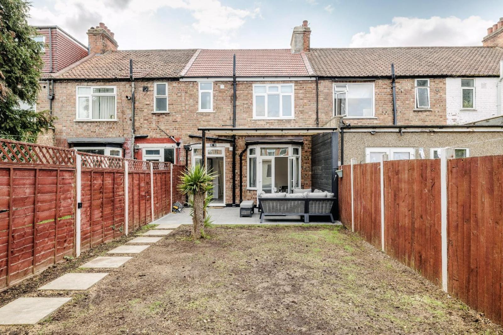 Modern Home With Driveway Parking For 2 Vehicles, Near Tottenham Hotspur Stadium, White Hart Lane Train Station Londres Extérieur photo
